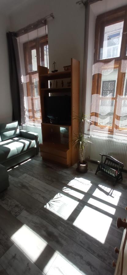 Western Apartman Budapest Exteriör bild